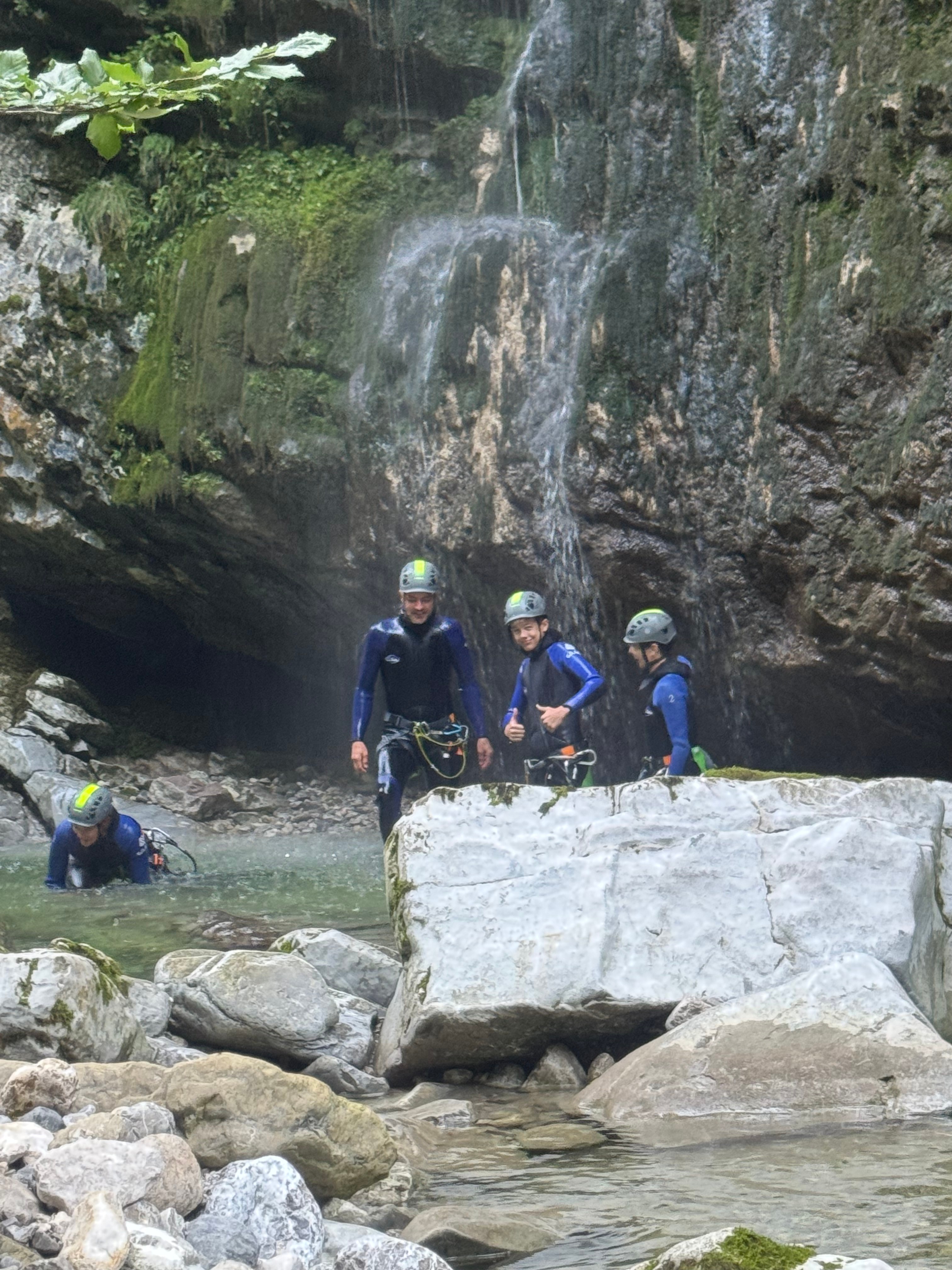 Ist Canyoning gefährlich? – Sicherheit und Voraussetzungen